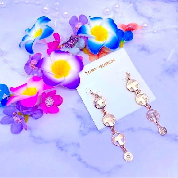 New Tory Burch Gold Round Drop T French Wire Dangle Earrings - Picture 3 of 7